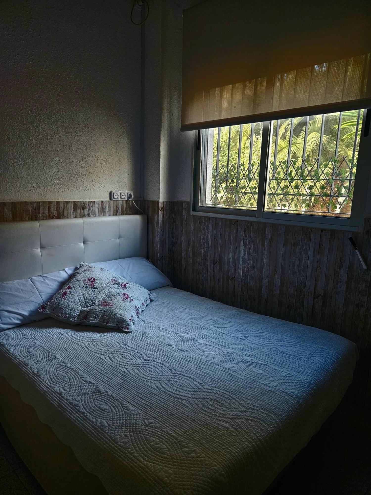 Habitacion En Casa De Familia "Valenciabonita" Exteriör bild